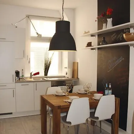 Urban Stay Hamburg - Apartments Mitten Im Herzen Von Ottensen Exterior photo