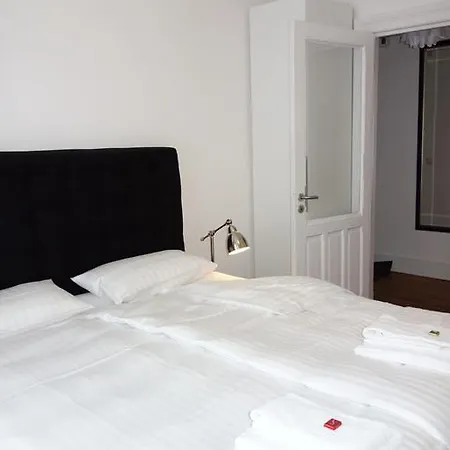 Urban Stay Hamburg - Apartments Mitten Im Herzen Von Ottensen Exterior photo