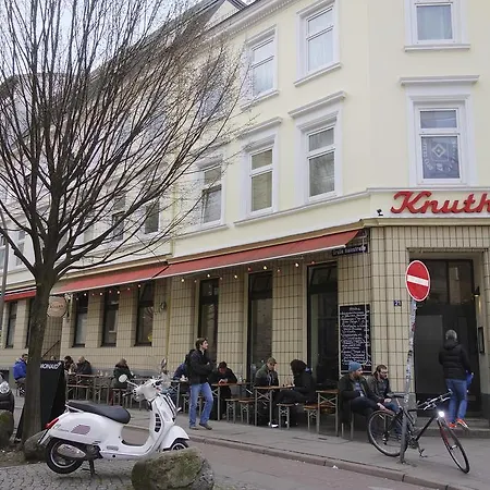 Urban Stay Hamburg - Apartments Mitten Im Herzen Von Ottensen Exterior photo